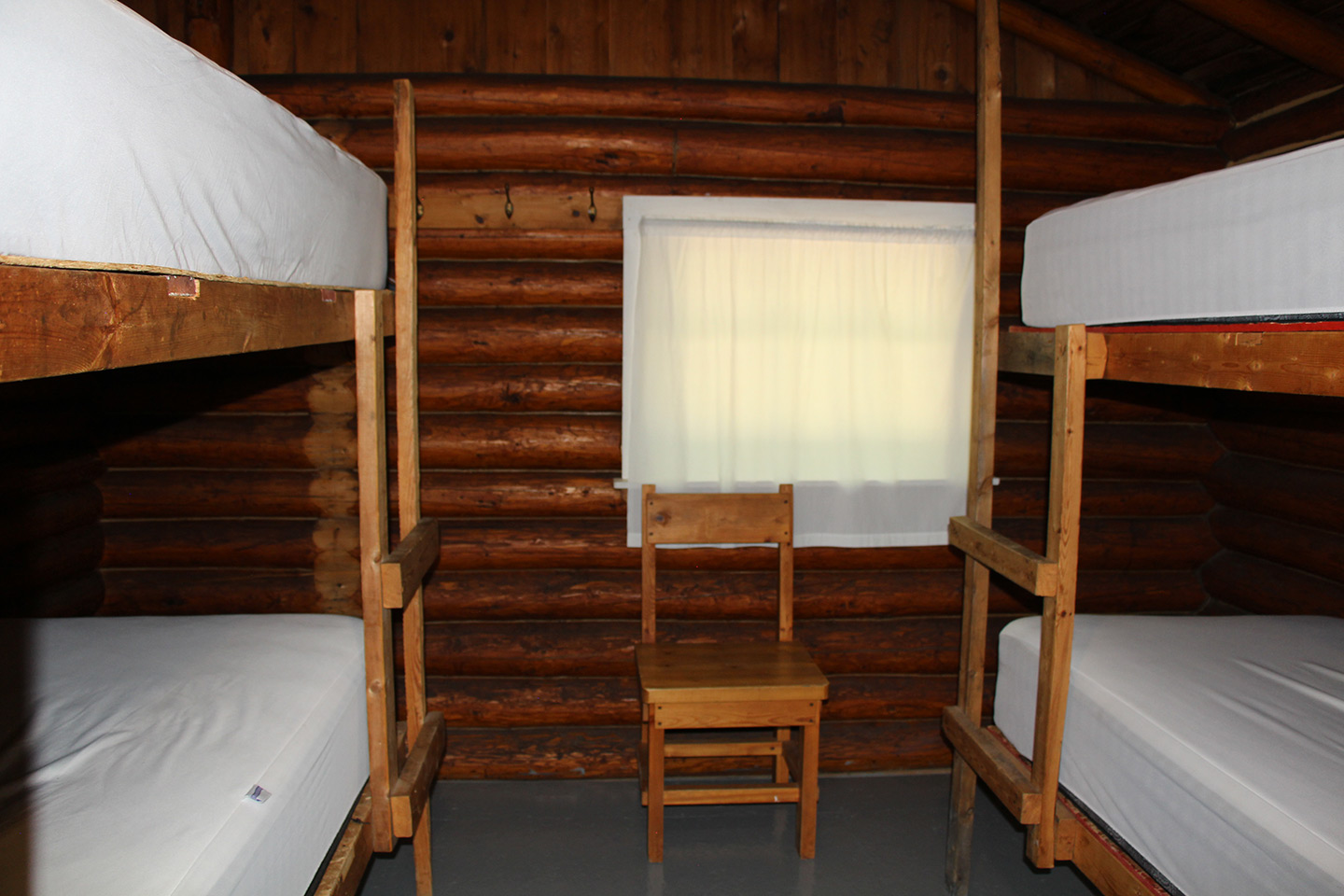 Northern Walleye Lodge, Hunting Cabin Bunk Beds